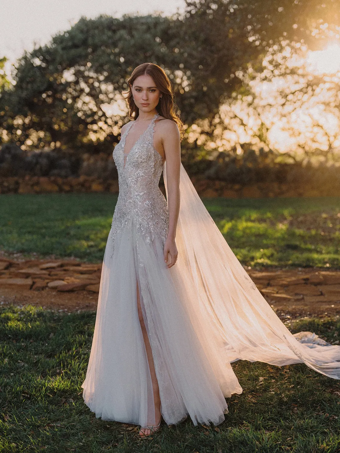 Allure Bridals A1489 brudekjole ivory/nude med cape