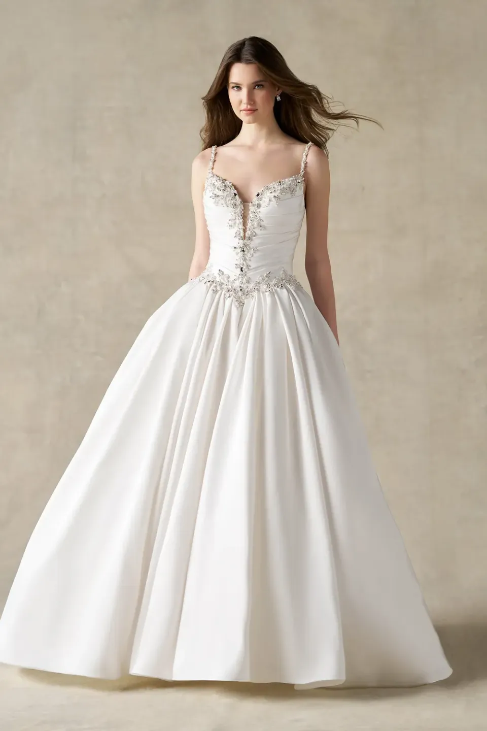 Allure Bridal A1484 brudekjole Ivory/Nude/Silver Mikado